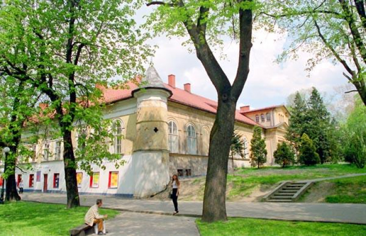 Pałac Bobrowskich w Andrychowie. Źródło: Wikimedia Commons