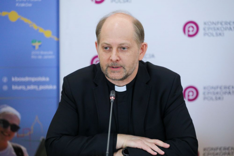 Rzecznik Konferencji Episkopatu Polski ks. Leszek Gęsiak. Fot. PAP/P. Supernak