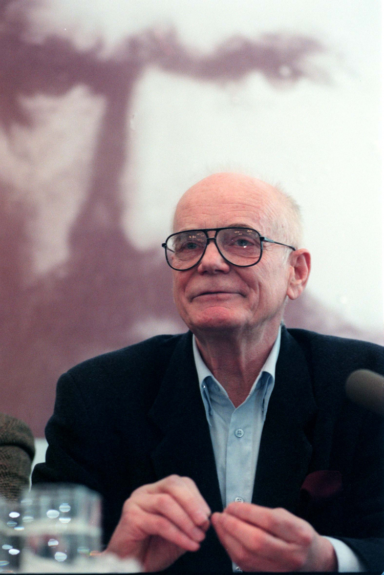 Andrzej Trzos-Rastawiecki (1933-2019). Fot. PAP/J. Turczyk