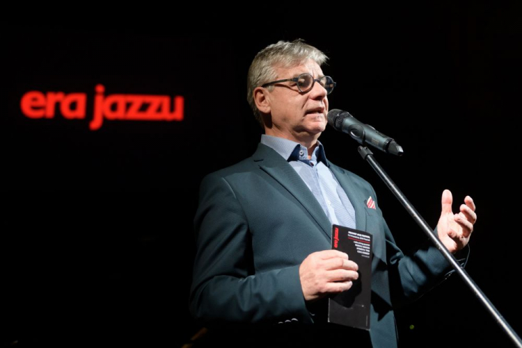 Dyrektor festiwalu Era Jazzu Dionizy Piątkowski. 2019 r. Fot. PAP/J. Kaczmarczyk
