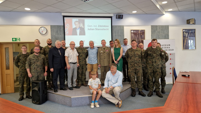 W Muzeum Wojska Polskiego odbyła się konferencja poświęcona gen. inż. Zdzisławowi Julianowi Starosteckiemu, twórcy systemu obrony powietrznej i przeciwrakietowej Patriot. Urodzony w Łodzi inżynier był także uczestnikiem wojny obronnej w 1939 roku i walk o Monte Cassino oraz więźniem sowieckiego łagru. Fot. Instytut Strat Wojennych im. Jana Karskiego