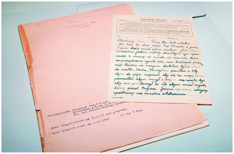 Niemieckie archiwum szuka potomków zamordowanych więźniów, chce im przekazać pożegnalne listy. Autor: Elisabeth Miletic, Bawarskie Archiwum Państwowe
