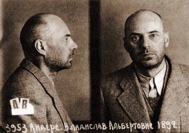 Władysław Anders po aresztowaniu przez NKWD 1940 r. Fot. NKVD, mug shot, Public domain, via Wikimedia Commons