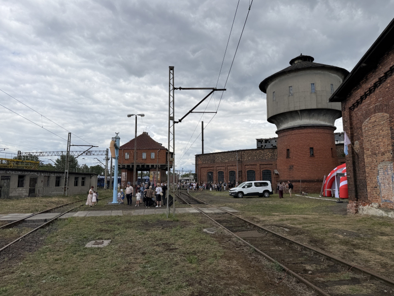 Stara parowozownie w Gnieźnie. Fot. PAP/Rafał Pogrzebny