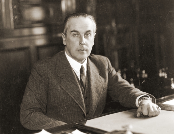 Henryk Józewski. Fot. "Światowid" 1928, Public domain, via Wikimedia Commons