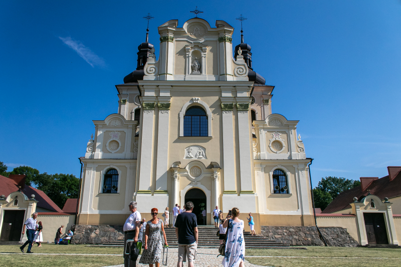 Klasztor kamedułów w Bieniszewie. Fot. Bartosz Skonieczny