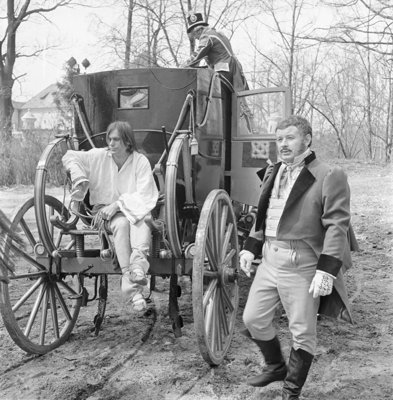 Mieczysław Czechowicz i Marek Perepeczko na planie serialu Janosik (1972 r.). Fot. PAP/A. Piotrowski