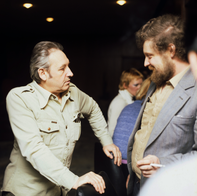 Gdańsk, luty 1981 r. Realizacja filmu "Człowiek z żelaza". Na zdjęciu: w hotelu Hevelius\ reżyser Andrzej Wajda i aktor Wojciech Cygan. Fot. PAP/Tomasz Prażmowski