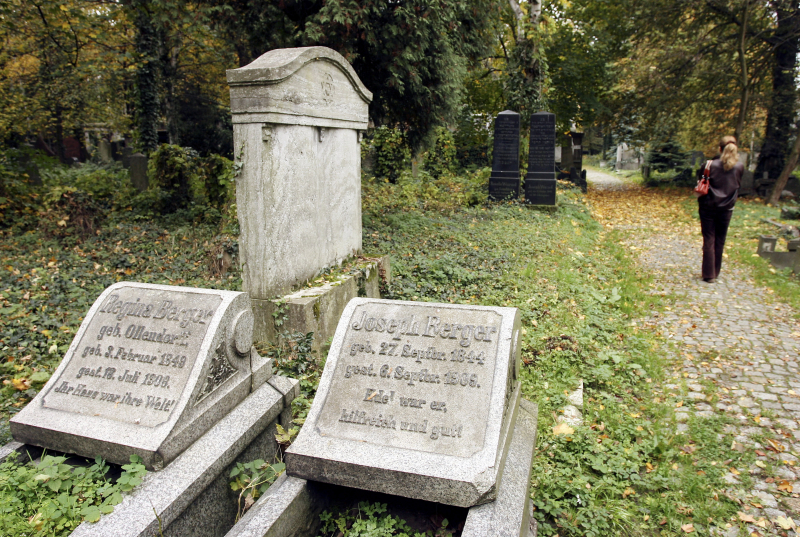 Cmentarz żydowski we Wrocławiu. Fot. PAP/Adam Hawałej