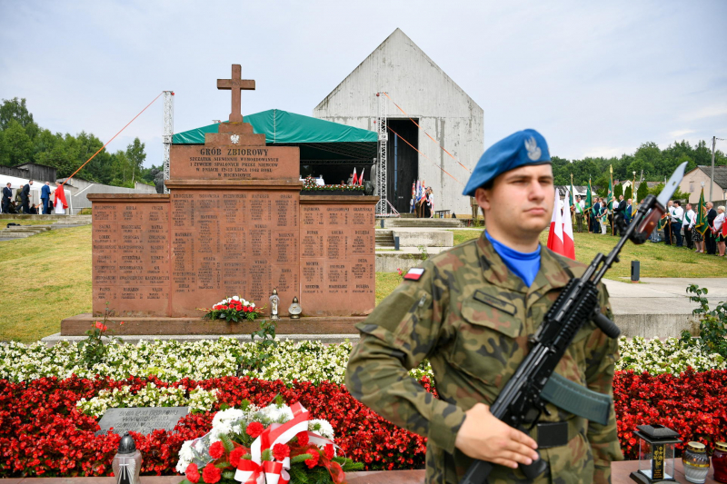 Obchody Dnia Walki i Męczeństwa Wsi. 12 lipca 2025 r. mija 80. rocznica pacyfikacji wsi Michniów. Fot. PAP/Piotr Polak