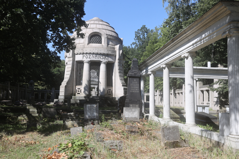 Cmentarz żydowski w Łodzi. Fot. PAP/Marian Zubrzycki