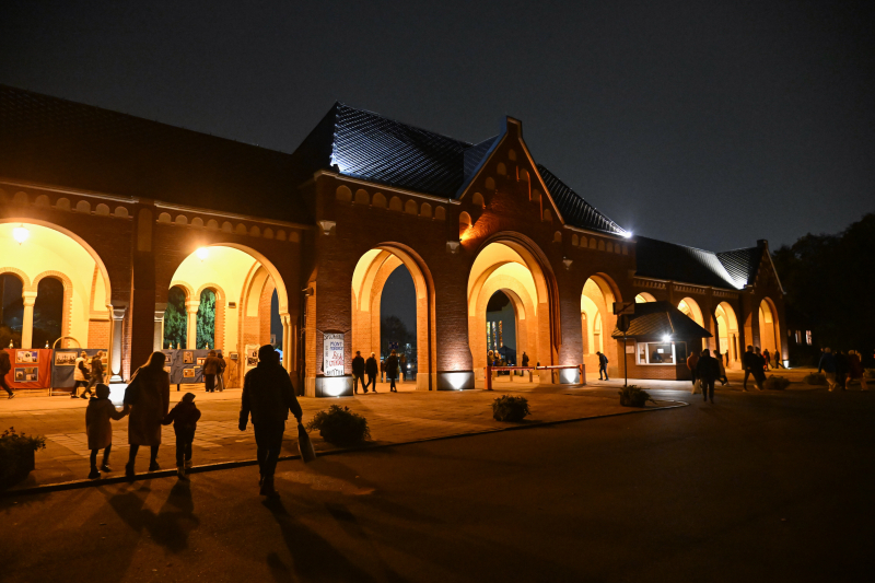 Cmentarz Centralny w Szczecinie. Fot. PAP/Marcin Bielecki