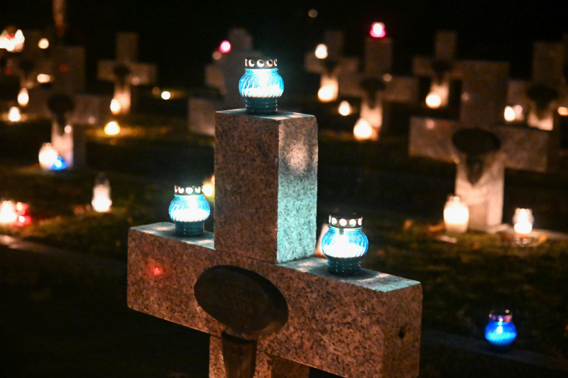 Cmentarz Centralny w Szczecinie. Fot. PAP/Marcin Bielecki