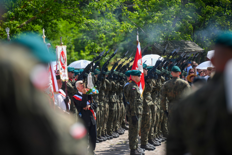 Obchody 80. rocznicy Obławy Augustowskiej w Gibach przy Wzgórzu Krzyży. Fot. PAP/Michał Zieliński