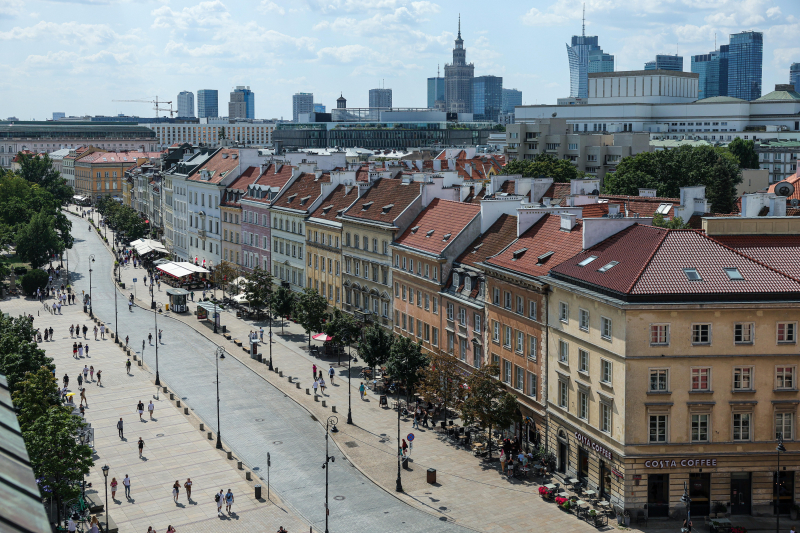 Warszawa, 09.08.2025. Warszawa, ulica Krakowskie Przedmieście, 9 bm. (sp/mgut) PAP/Szymon Pulcyn