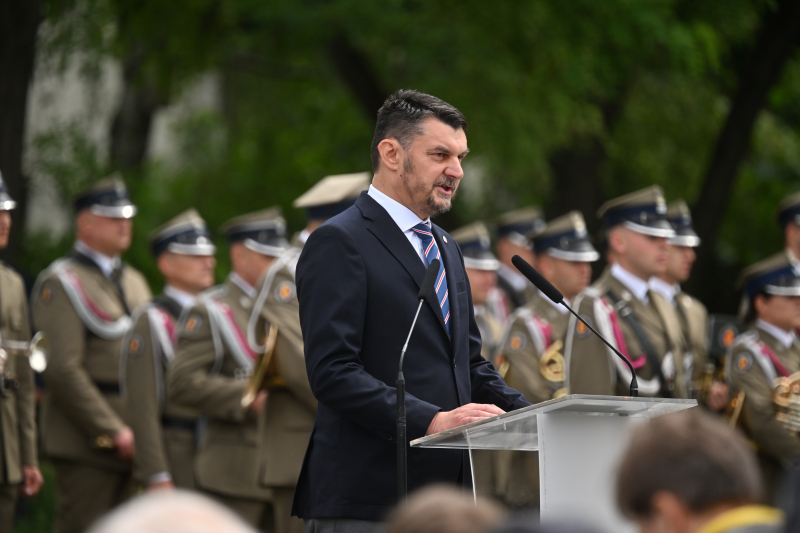 Lech Parell podczas uroczystości w rocznicę zbrodni wołyńskiej. Fot. PAP/Piotr Nowak
