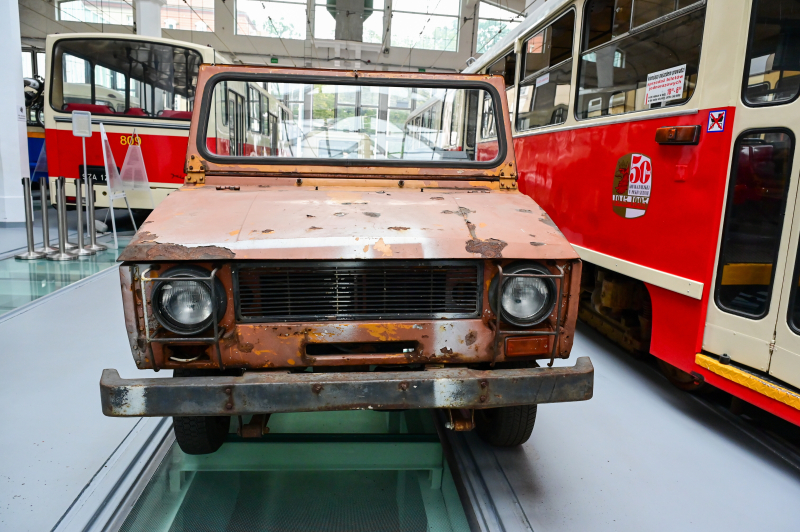 Muzeum Techniki - Zajezdnia Sztuki w Szczecinie. Fot. PAP/Marcin Bielecki