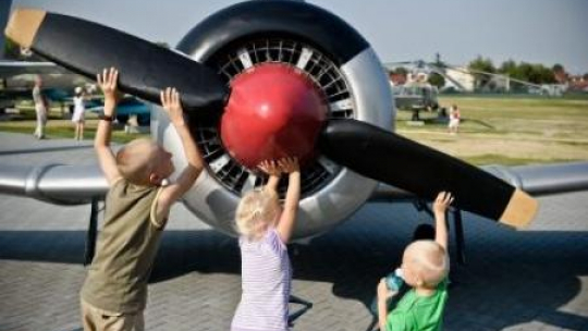 Nowo otwarte Muzeum Sił Powietrznych w Dęblinie. Fot. PAP/W. Pacewicz