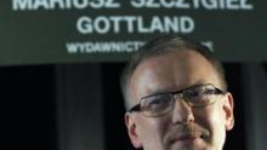 Książka "Gottland" otrzymała w 2008 r. nagrodę Warszawskiej Premiery Literackiej. Fot. PAP/A. Rybczyński