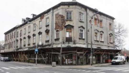 Przeznaczona do rozbiórki kamienica Mintera w Warszawie. Fot. PAP/P. Kula