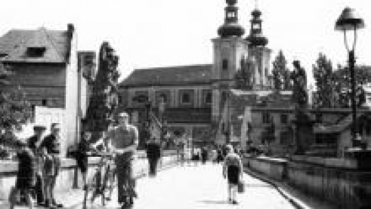 Most św. Jana. Kłodzko, 1946. Fot. PAP/CAF/S. Urbanowicz