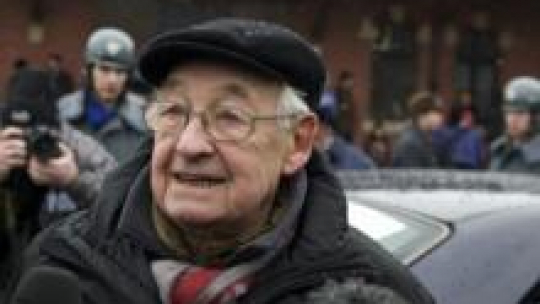 Reżyser Andrzej Wajda na planie swojego najnowszego filmu "Wałęsa". Fot. PAP/A. Warżawa