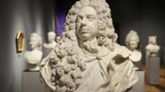 Wystawa "Wywyższeni. Od faraona do Lady Gagi". Fot. PAP/P. Supernak