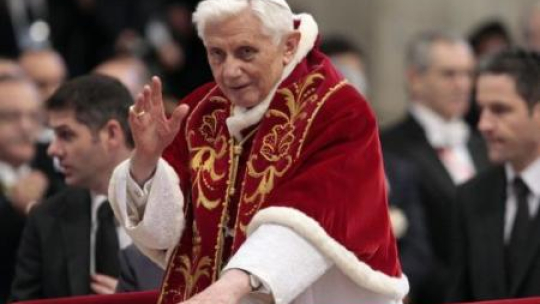 Papież Benedykt XVI. Fot. PAP/EPA