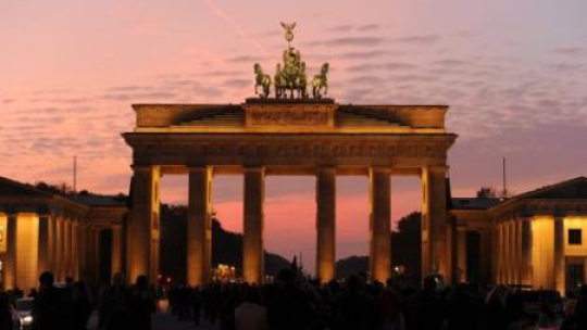 Brama Brandenburska w Berlinie. Fot. PAP/EPA