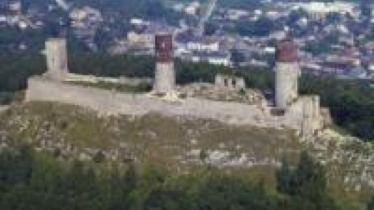 Zamek w Chęcinach. Fot. PAP/I. Sobieszczuk, L. Wróblewski