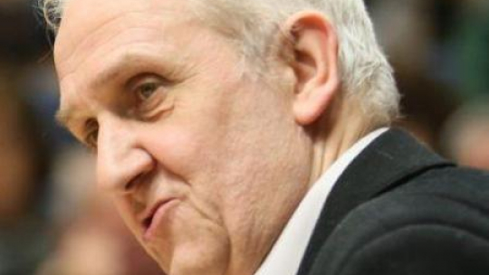 Prof. Andrzej Friszke. Fot. PAP/L. Szymański