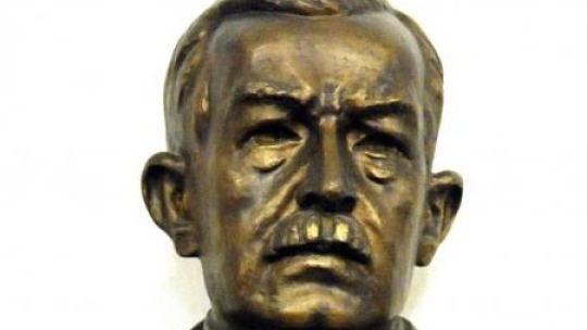 Popiersie Wojciecha Korfantego w katedrze warszawskiej.Fot. PAP/G.Jakubowski