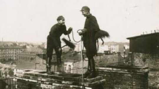 Kominiarze. Wystawa "Warszawiaków portret niedzisiejszy". Źródło: Archiwum Państwowe m. st. Warszawy 