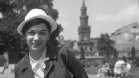 Ewa Demarczyk. Opole, 13.06.1963 r. Fot. PAP/CAF/R. Okoński