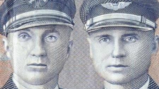 Darius i Girėnas upamiętnieni na litewskim banknocie 10-litowym. Fot. Wikimedia Commons