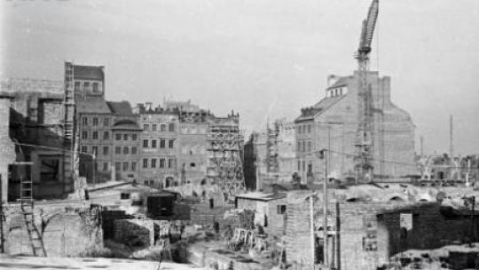 Odbudowa Starego Miasta w Warszawie. Fot. NAC