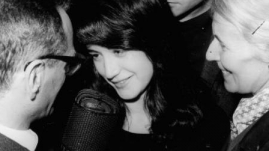 Martha Argerich, zdobywczyni I miejsca w VII Międzynarodowym Konkursie Chopinowskim. Fot. PAP/CAF/S. Dąbrowiecki 