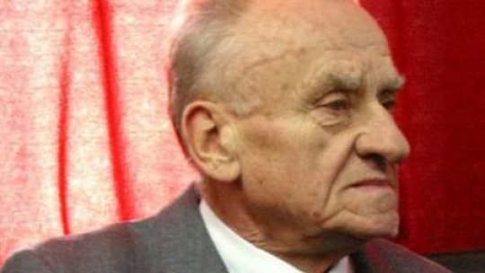 Były wiceszef MSW gen. SB Władysław Ciastoń. Fot. PAP/T. Gzell