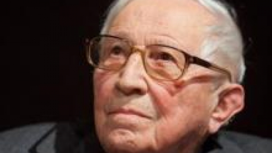 Tadeusz Różewicz. Fot. PAP/G. Michałowski