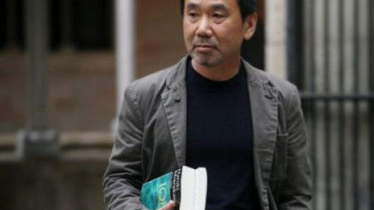 Haruki Murakami. Fot. PAP/EPA
