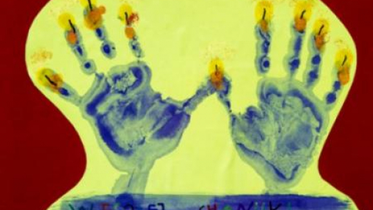 Praca Ścibora Palińskiego (lat 6) laureata konkursu Gminy Wyznaniowej Żydowskiej w Warszawie na kartkę chanukową