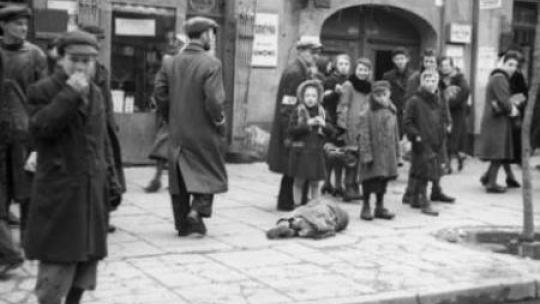 Getto warszawskie. Maj 1941 r. Fot. Bundesarchiv. Źródło: Wikimedia Commons.