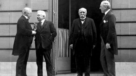 Od lewej: David Lloyd George, Vittorio Orlando, Georges Clemenceau, Woodrow Wilson. Fot. Wikipedia/US Army Signal Corps