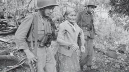 Okładka książki "Masakra w El Mozote" Mark Danner (wyd. Wielka Litera)