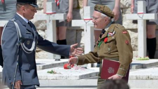 Uczestnik bitwy o Monte Cassino prof. Wojciech Narębski. Fot. PAP/R. Pietruszka