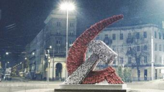 „Pocztówki z Republiki Absurdu”. Źródło: TVP 2