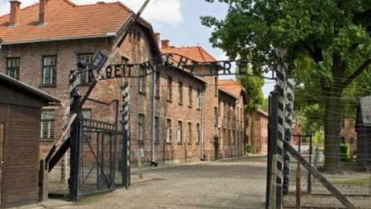Brama KL Auschwitz. Fot. PAP/J. Ochoński