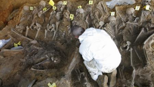 Prace archeologiczne na terenie aresztu w Białymstoku. Fot. PAP/A. Reszko