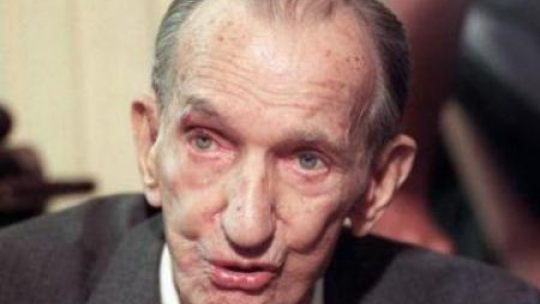 Jan Karski. Fot. PAP/T. Gzell