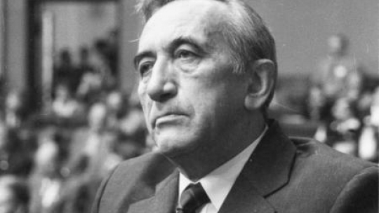 Premier Tadeusz Mazowiecki. Warszawa, 1989.09.12. Fot. PAP/CAF/D. Kwiatkowski